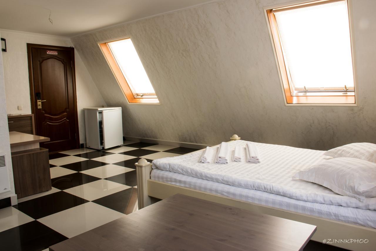 Kedem Hotel Lipiny Екстериор снимка