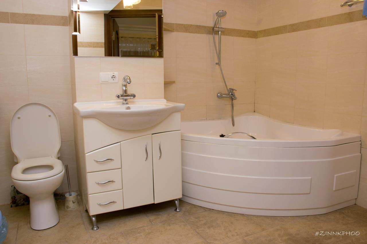 Kedem Hotel Lipiny Екстериор снимка