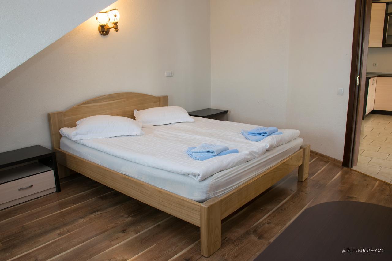 Kedem Hotel Lipiny Екстериор снимка